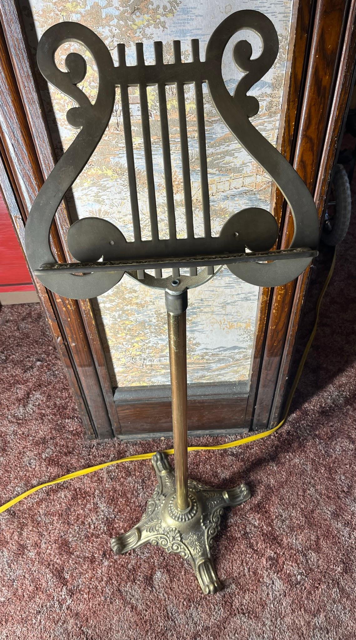 Brass Music Stand (1 of 3)