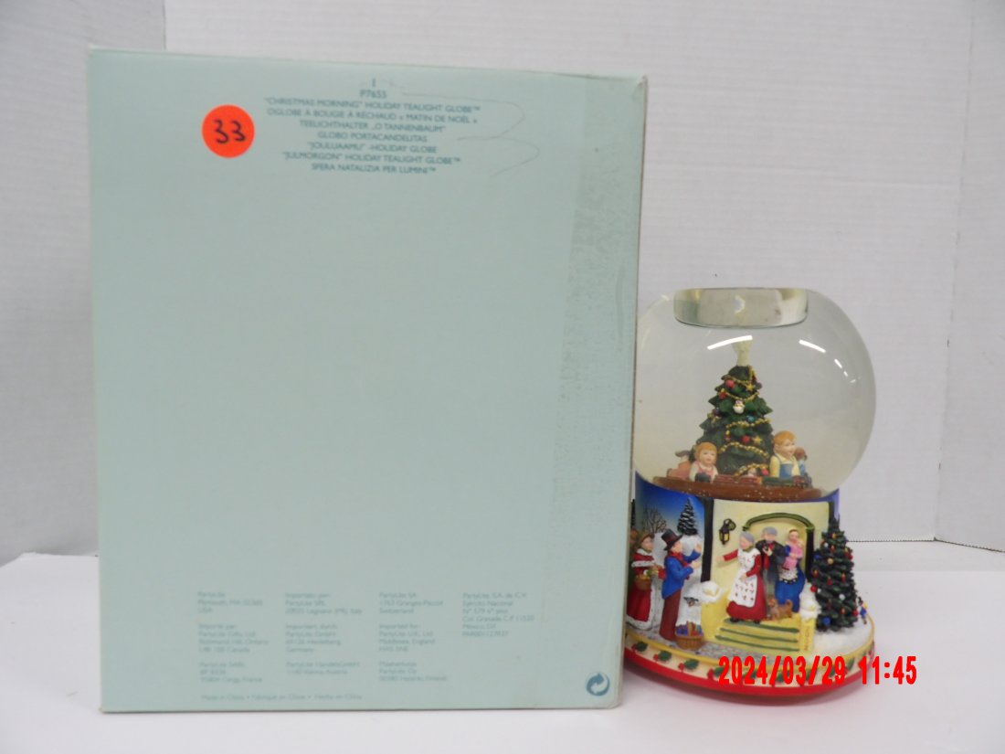 PartyLite P7655 Christmas Morning Holiday Tealight Globe (1 of 1)