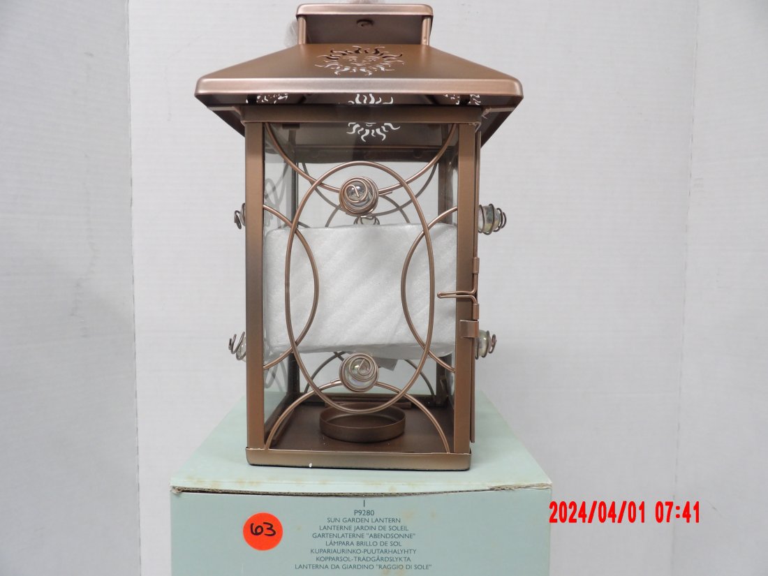 PartyLite P9280 Sun Garden Lantern (1 of 1)