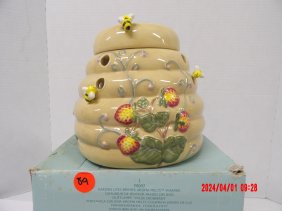 PartyLite P8097 Garden Lites Beehive Aroma Melts Warmer