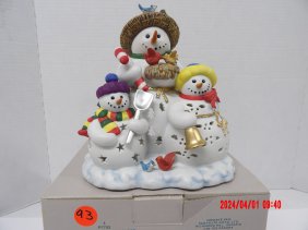 PartyLite P7702 Snobell Tealight Holder