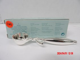 PartyLite P7625 Icream Scoop Snuffer