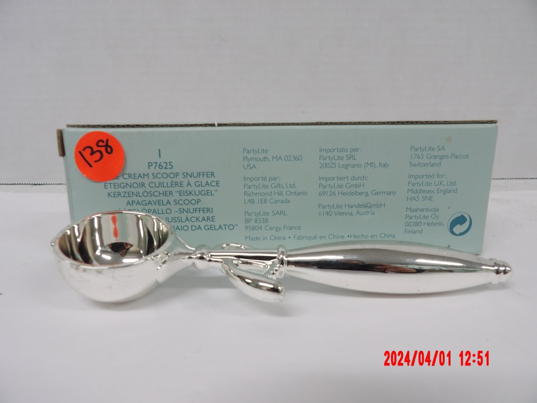 PartyLite P7625 Icream Scoop Snuffer: PartyLite P7625 Icream Scoop Snuffer 0157 - 6.5x3x1.5