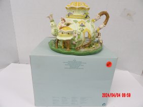 PartyLite P7341 Fairyland Tealight House