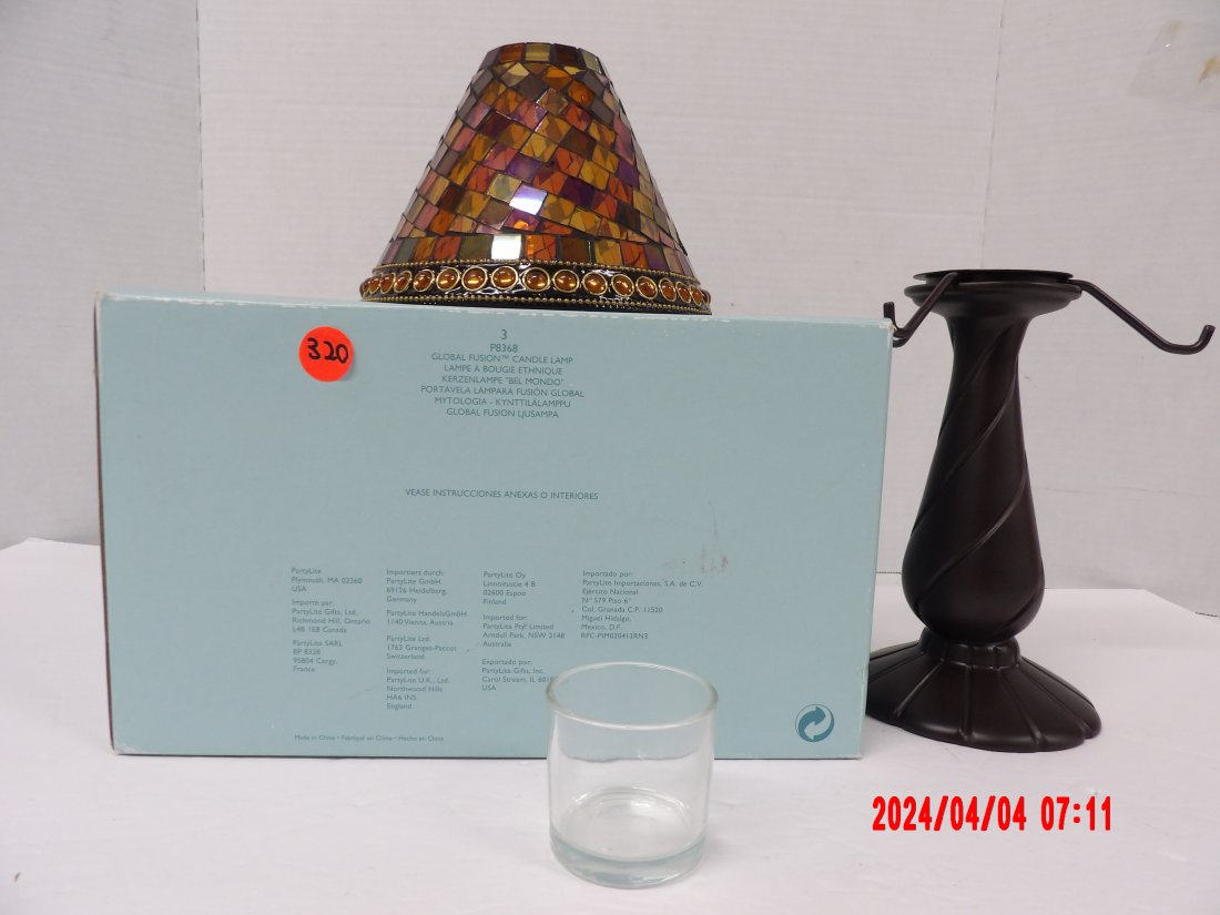 PartyLite P8368 GLOBAL FUSION CANDLE LAMP / MOSAIC GLASS: PartyLite P8368 GLOBAL FUSION CANDLE LAMP / MOSAIC GLASS 9x11x6.5