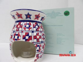 PartyLite P7032 Quilted Aroma Melts Warmer