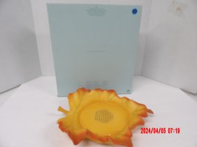 PartyLite P7593 Whispering Leaf 3 wick holder