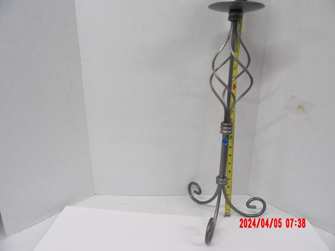 PartyLite P7508 Iron Votive Holder grand paragon 24" (1 of 1)