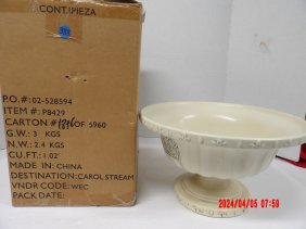 PartyLite P8429 Rustic Villa 3 Wick Urn