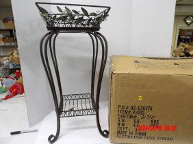 PartyLite P8103 Garden Lites Candle Stand