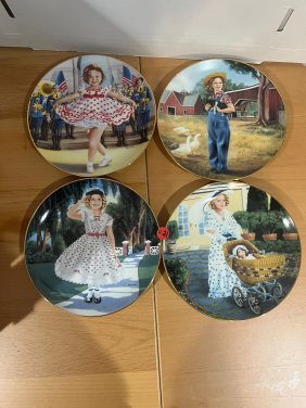 Collectible Plates  P21