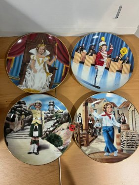 Collectible Plates  P22