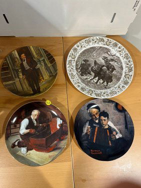 Collectible Plates  P32