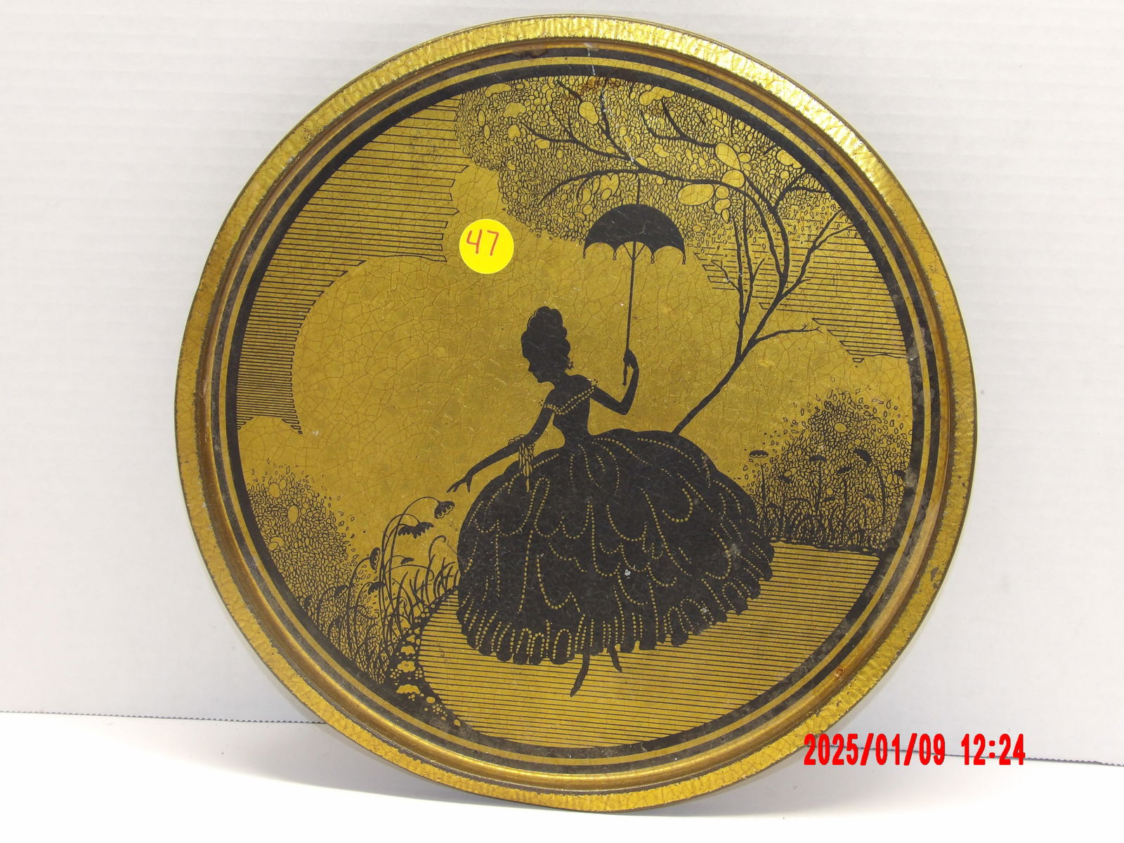 Vintage Serve Readings Original Quinlan’s Butter Pretzels Serving Metal Tray (1 of 2)