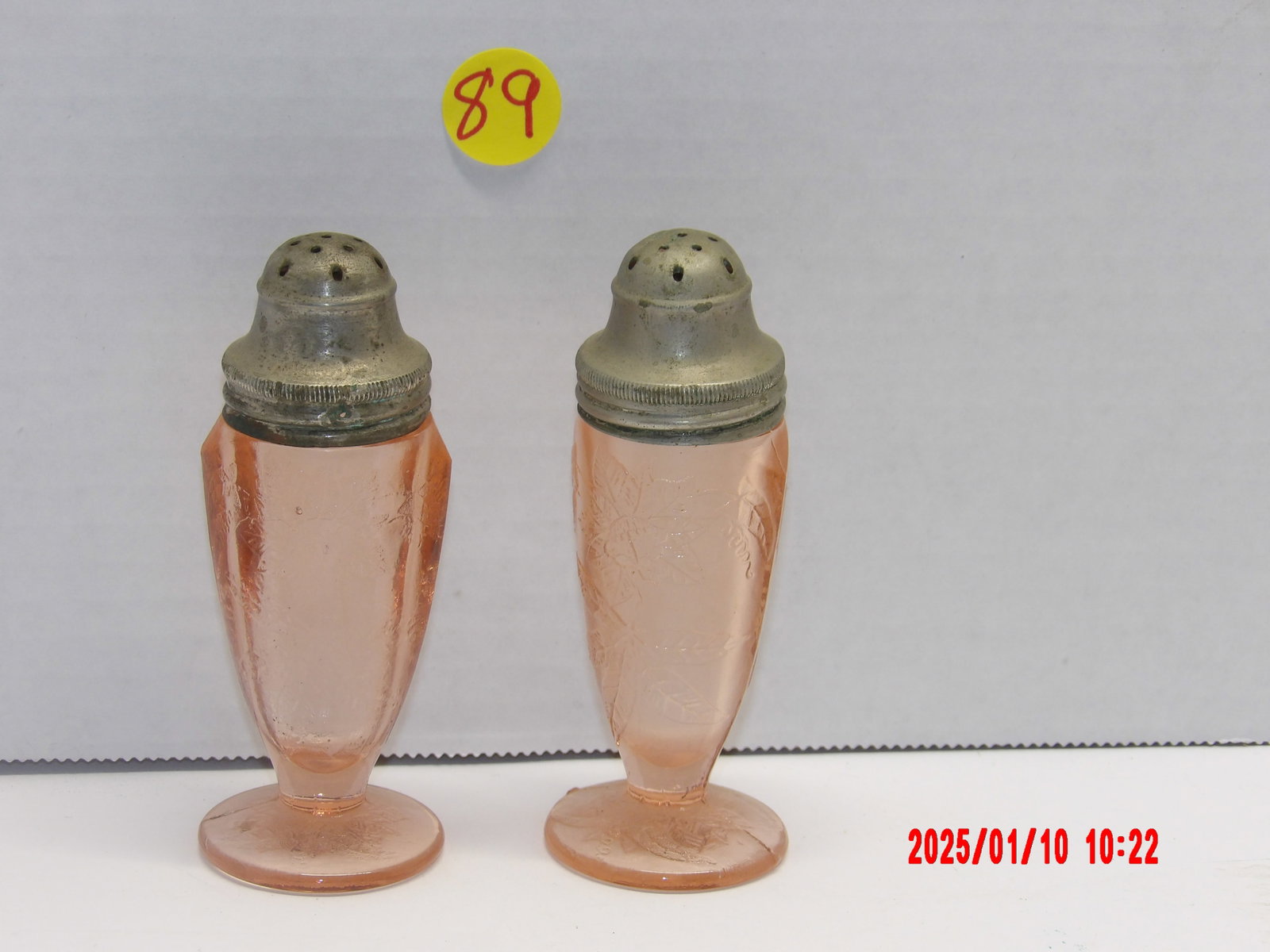 2 PC Vintage 4" Shaker: Floral Pink, by Jeannette Glass Co.