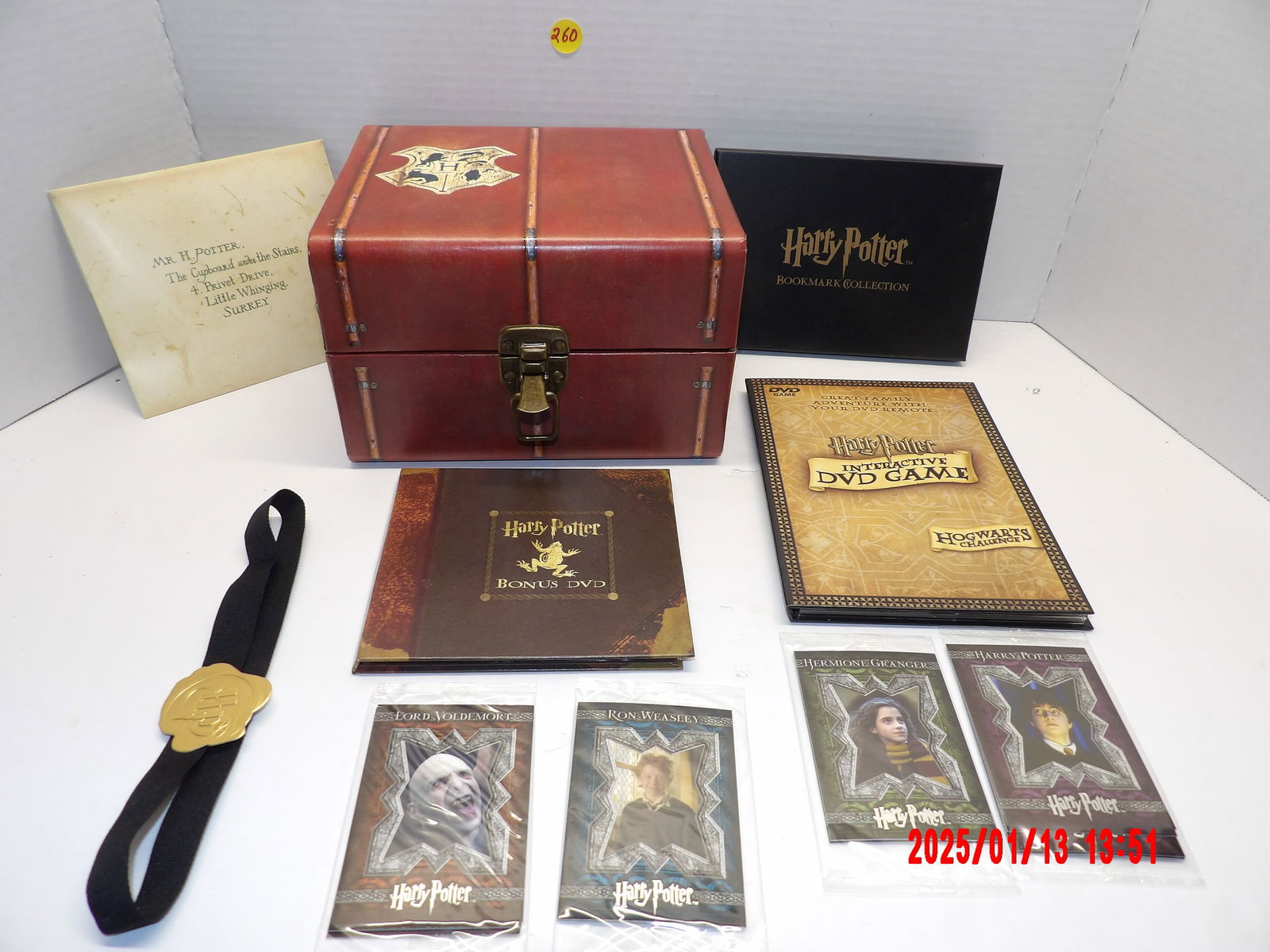 Vintage Harry Potter DVD Trunk Suitcase Boxset Collection (1 of 5)