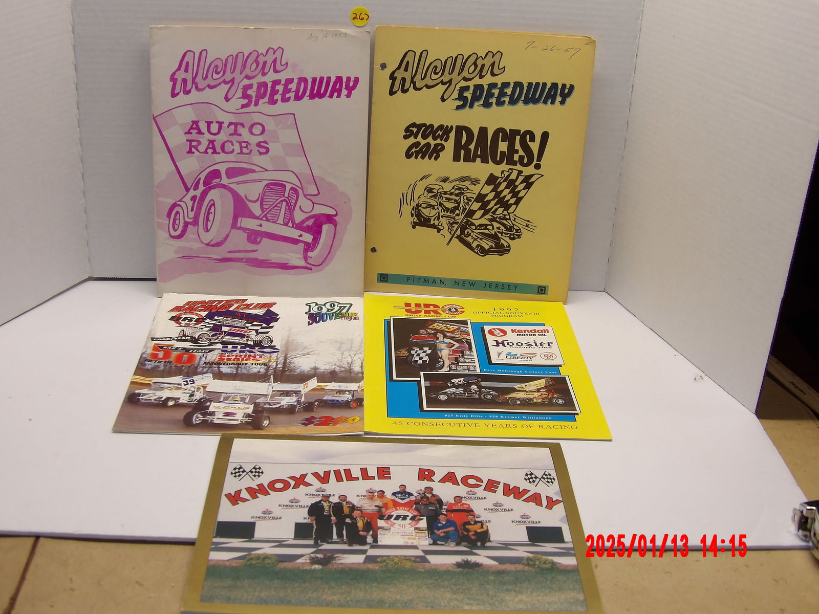 5 Pc Assorted Collection of Vintage Racetrack Even Program Booklets (1 of 1)