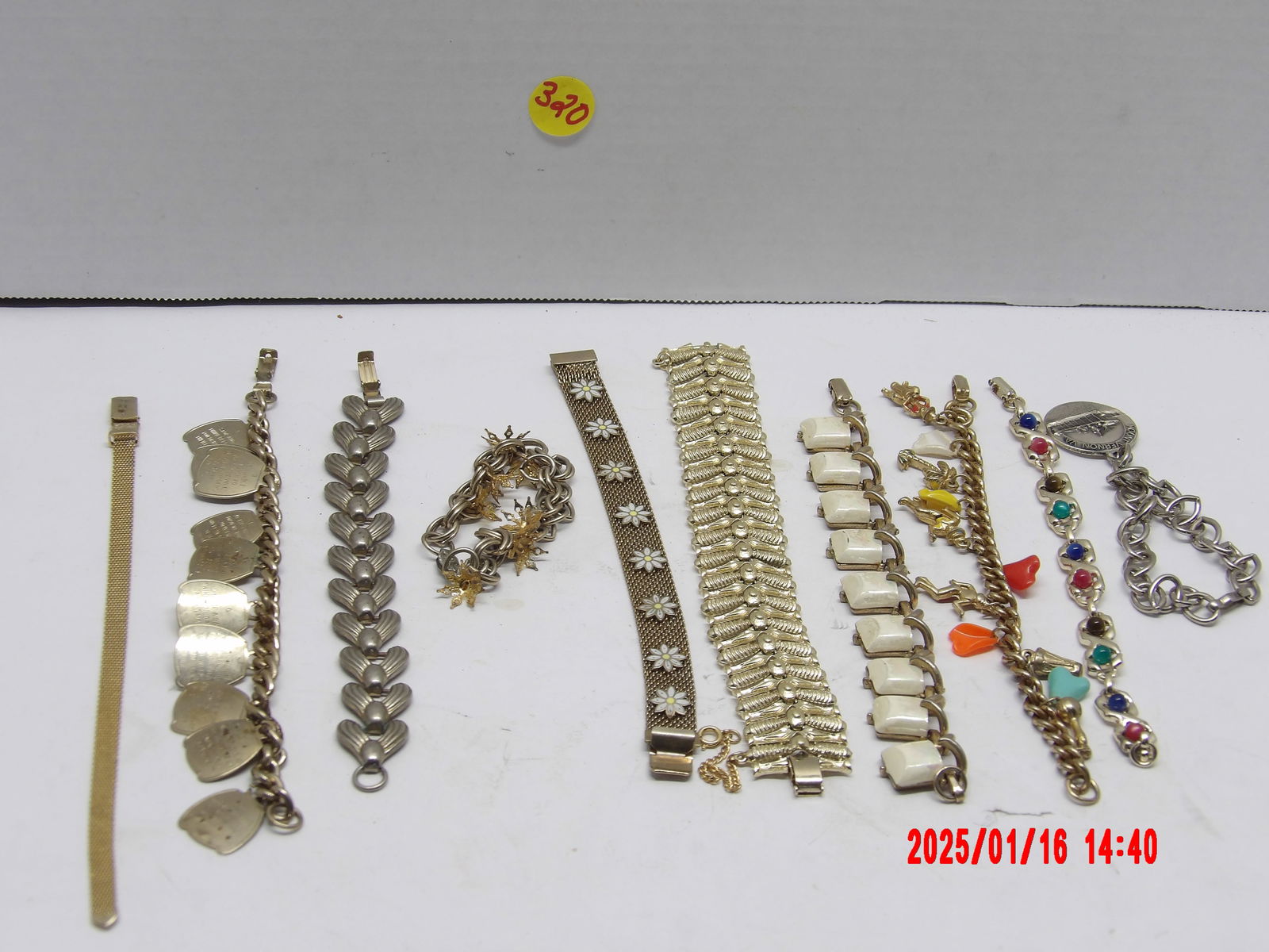 10 Pc Assorted Costume Bracelets (1 of 1)