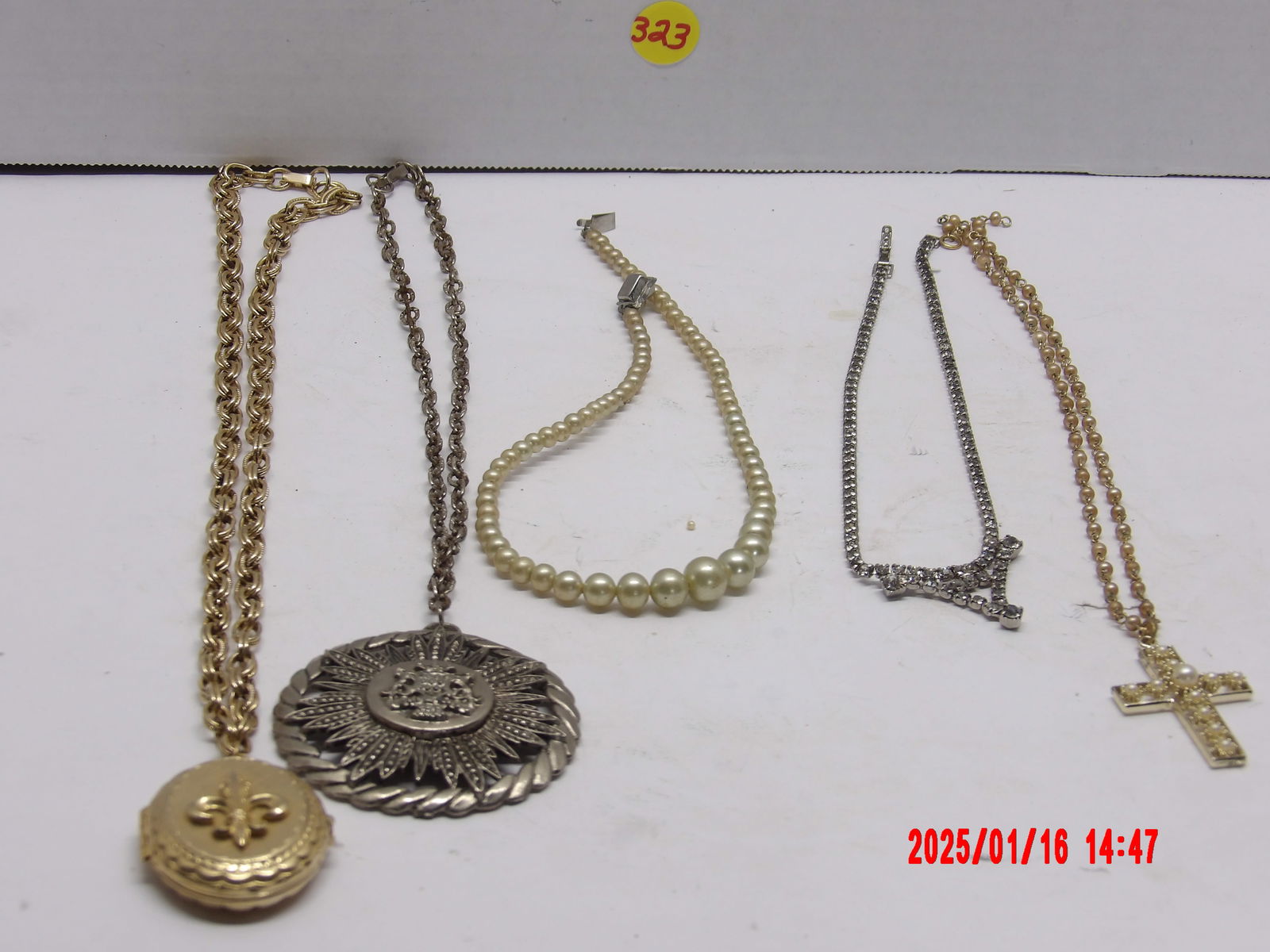 5 Assorted Necklaces (1 of 1)