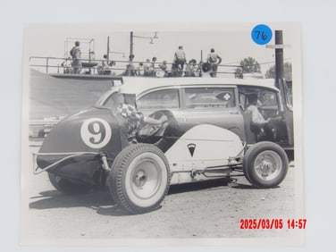 B&W Vintage Photo of Jackie McLaughlin