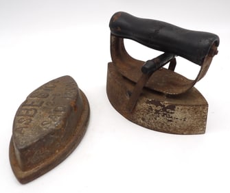 VINTAGE ASBESTOS SAD IRON W/ DETACHABLE COVER/HANDLE