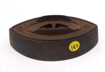 VINTAGE SAD IRON – “ENTERPRISE MFG CO. PHILADELPHIA NO. 55 / SIZE 2”