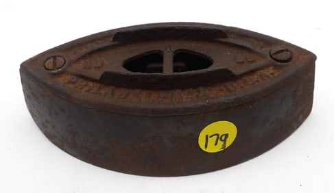 VINTAGE SAD IRON – “ENTERPRISE MFG CO. PHILADELPHIA NO. 55”
