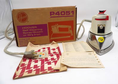 HOOVER P4051 SELF CLEANING SPRAY / STEAM OR DRY IRON W/ INSTRUCTION BOOKLET, WARRENTY, AND ORI