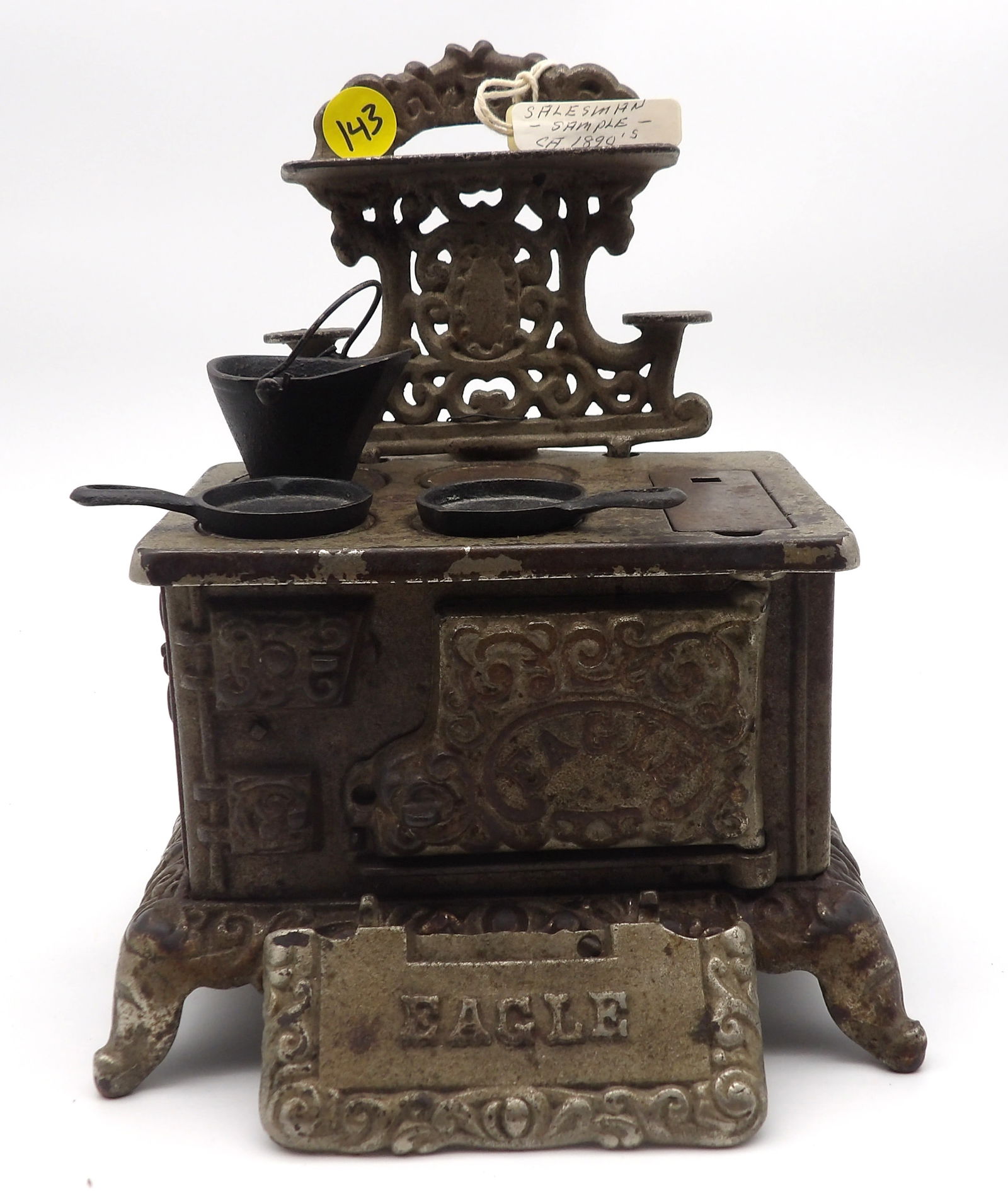 1890s EAGLE STOVE SALESMAN’S SAMPLE W/ ACCESSORIES – CART IRON (1 of 4)