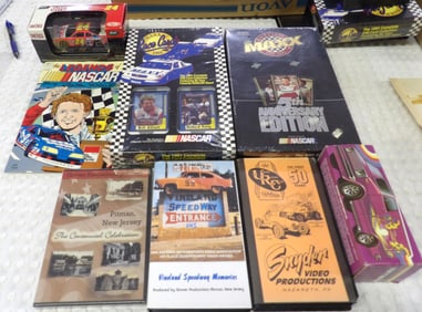 RACING TRADING CARD / COMIC LOT