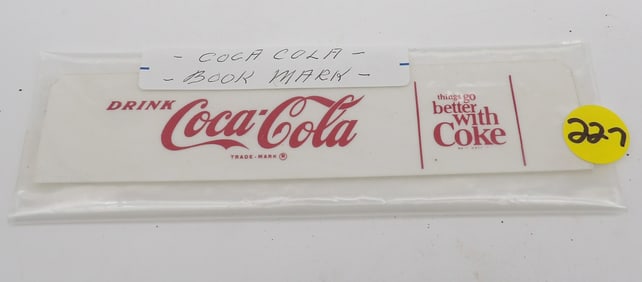 VINTAGE COCA-COLA PLASTIC BOOKMARK