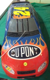 NASCAR DUPONT #24 JEFF GORDON RADIO CONTROLLED CAR