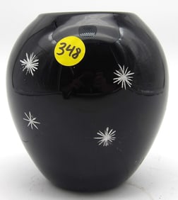NAVAJO BLACKWARE VASE