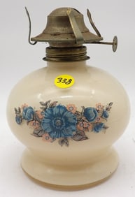 VINTAGE OIL / KAROSENE CERAMIC ‘VICTORIA ROSE’ LAMPLIGHT FARMS LAMP