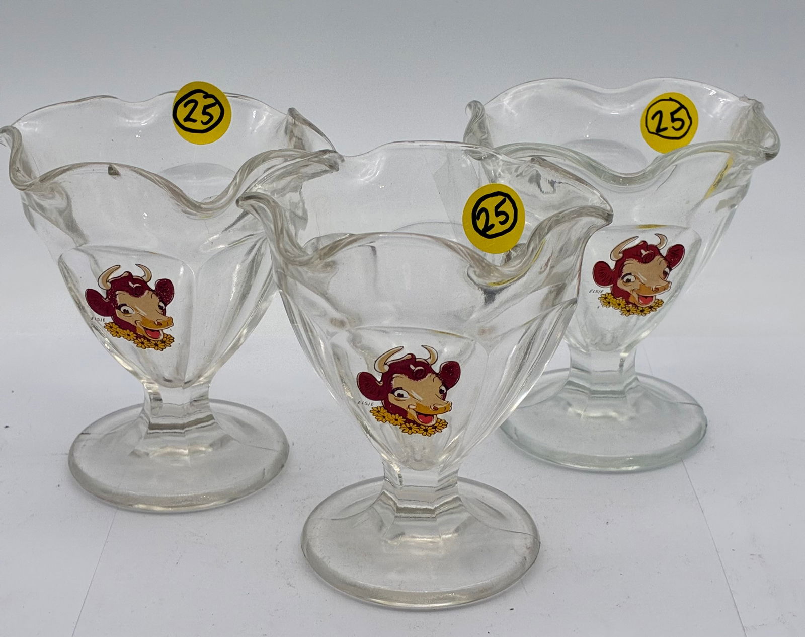 BORDEN DAIRY ELSIE THE COW ICE CREAM SUNDAE GLASSES (1 of 2)
