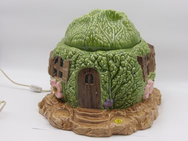 CERAMIC FAIRYTALE COTTAGE LAMP