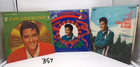 LOT OF 3 ELVIS PRESLEY VINYL RECORDS – GOLDEN HITS VOL. 4, CHRISTMAS ALBUM, CHRISTMAS ALBUM
