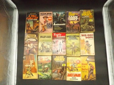 CLASSIC WESTERN PAPERBACK BOOKS