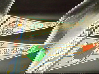 VINTAGE BASEBALL PENNANTS BY WINCRAFT