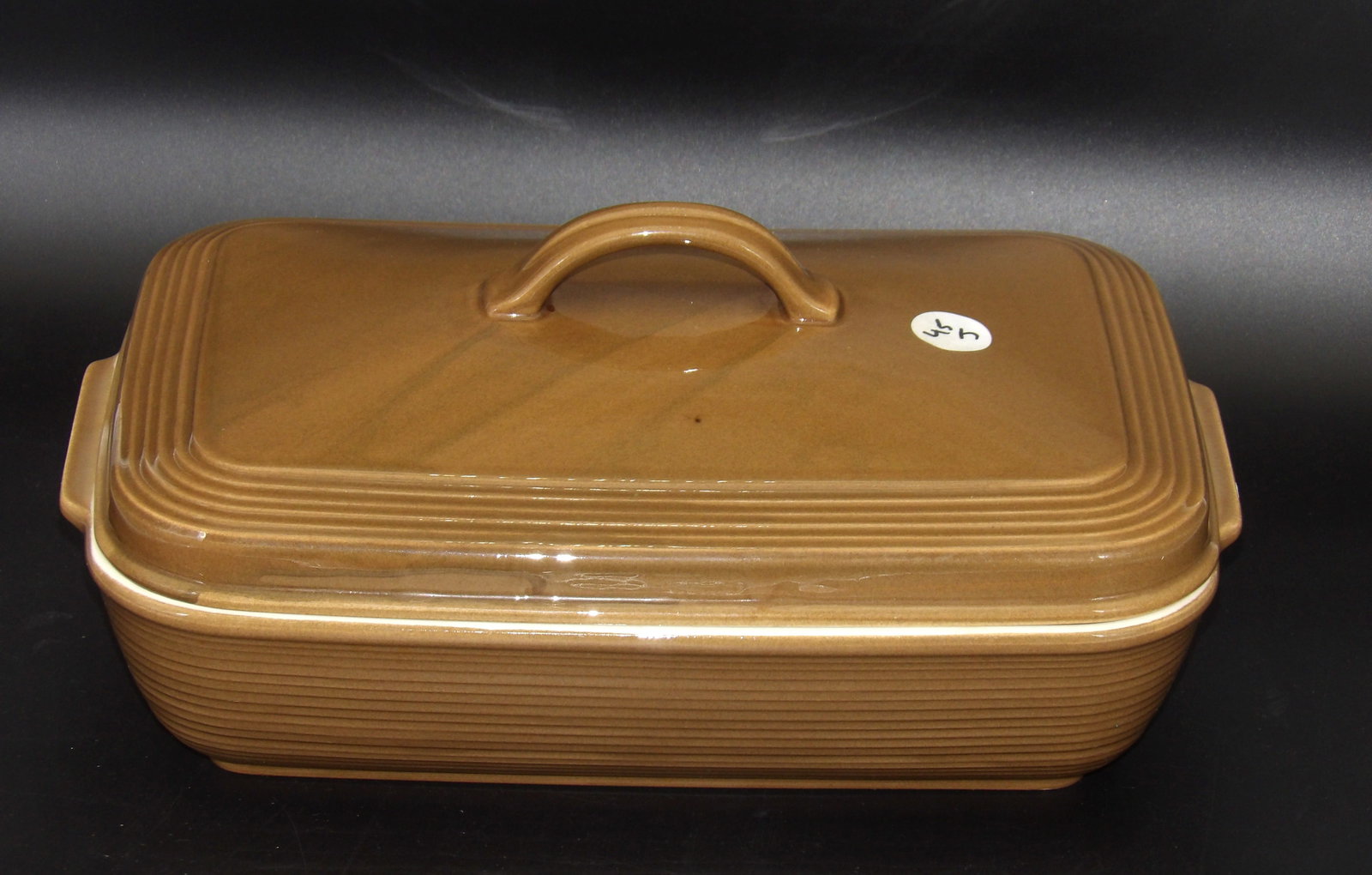Hall Amana Radarange Country Cooker - Brown: This lovely Hall Amana Radarange Country Cooker (with lid) comes in a Brown glaze.Measures:7" x 14.5" x 9"