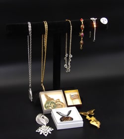 Vintage Necklace, Bracelets, Brooches, Pins