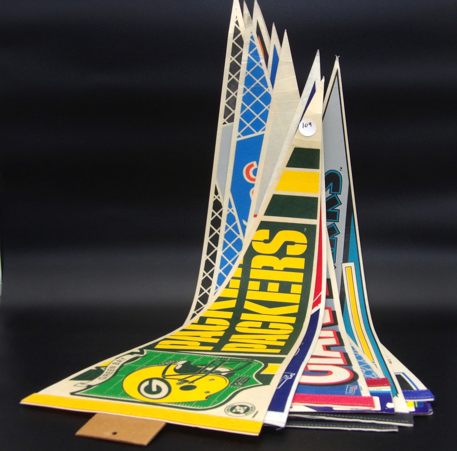 Sports Pennants (11) (1 of 4)