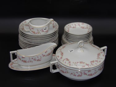Queen AP Austrian China Set (24 pcs)