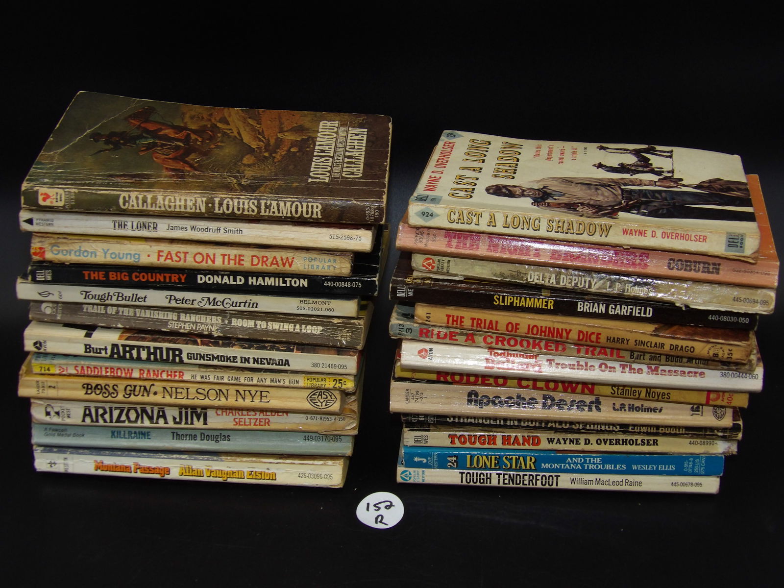 Vintage Western Paperback Books (25) (1 of 3)