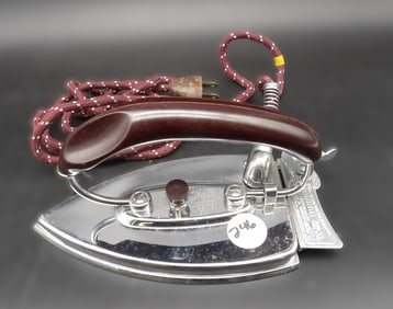 Durabilt Folding Travel Iron