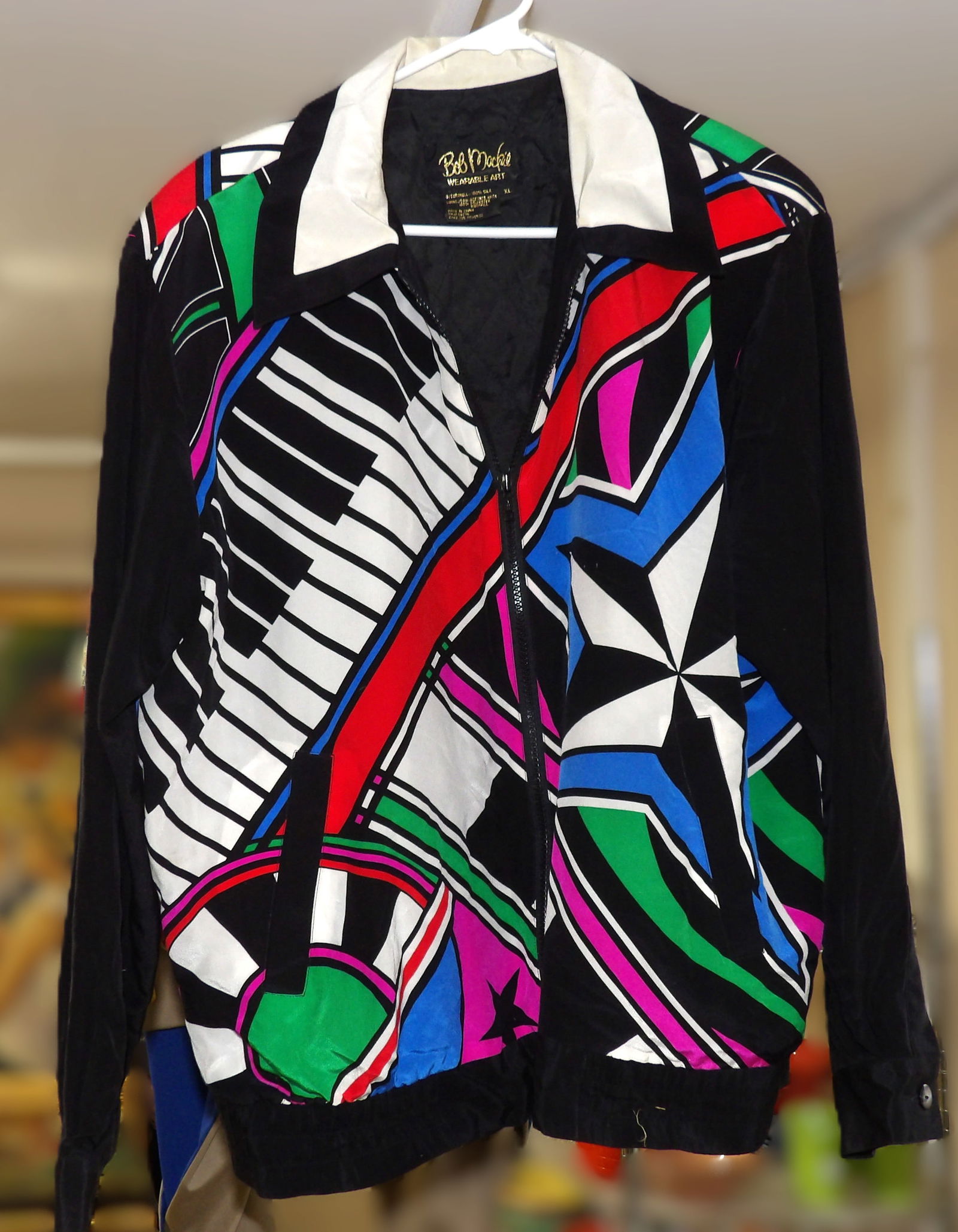 Bob Mackie Wearable Art Silk Jacket: This vintage Bob Mackie 'Wearable Art' jacket is made from 100 % silk. 1980's. Size XL.
