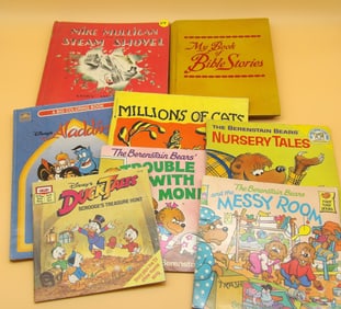 Children's Book Lot (8)