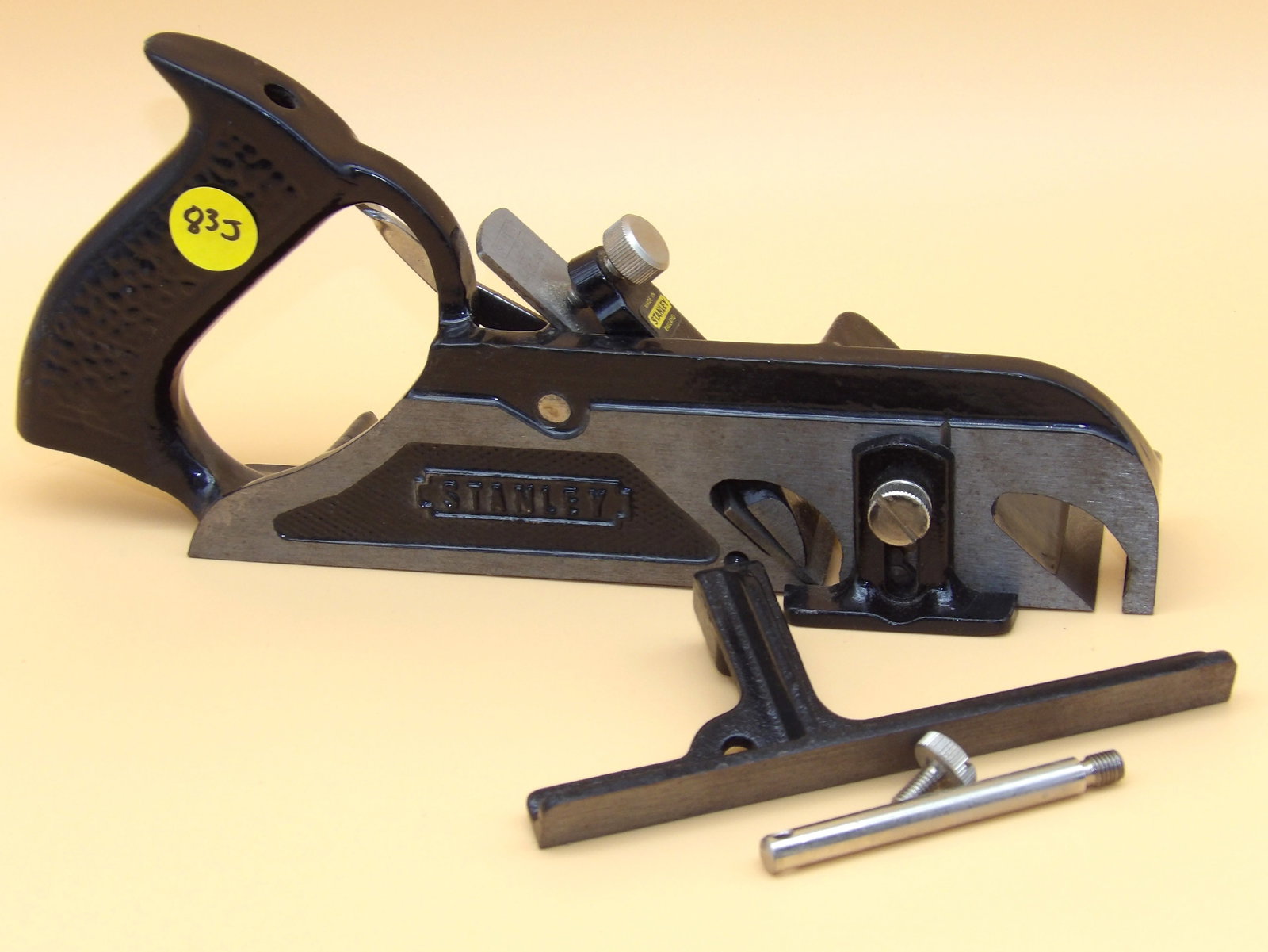 Stanley Rabbet Wood Plane (No. 78): This Stanley Rabbet wood plane is model No. 78 and comes in box. Vintage. Measures: 11" x 5"