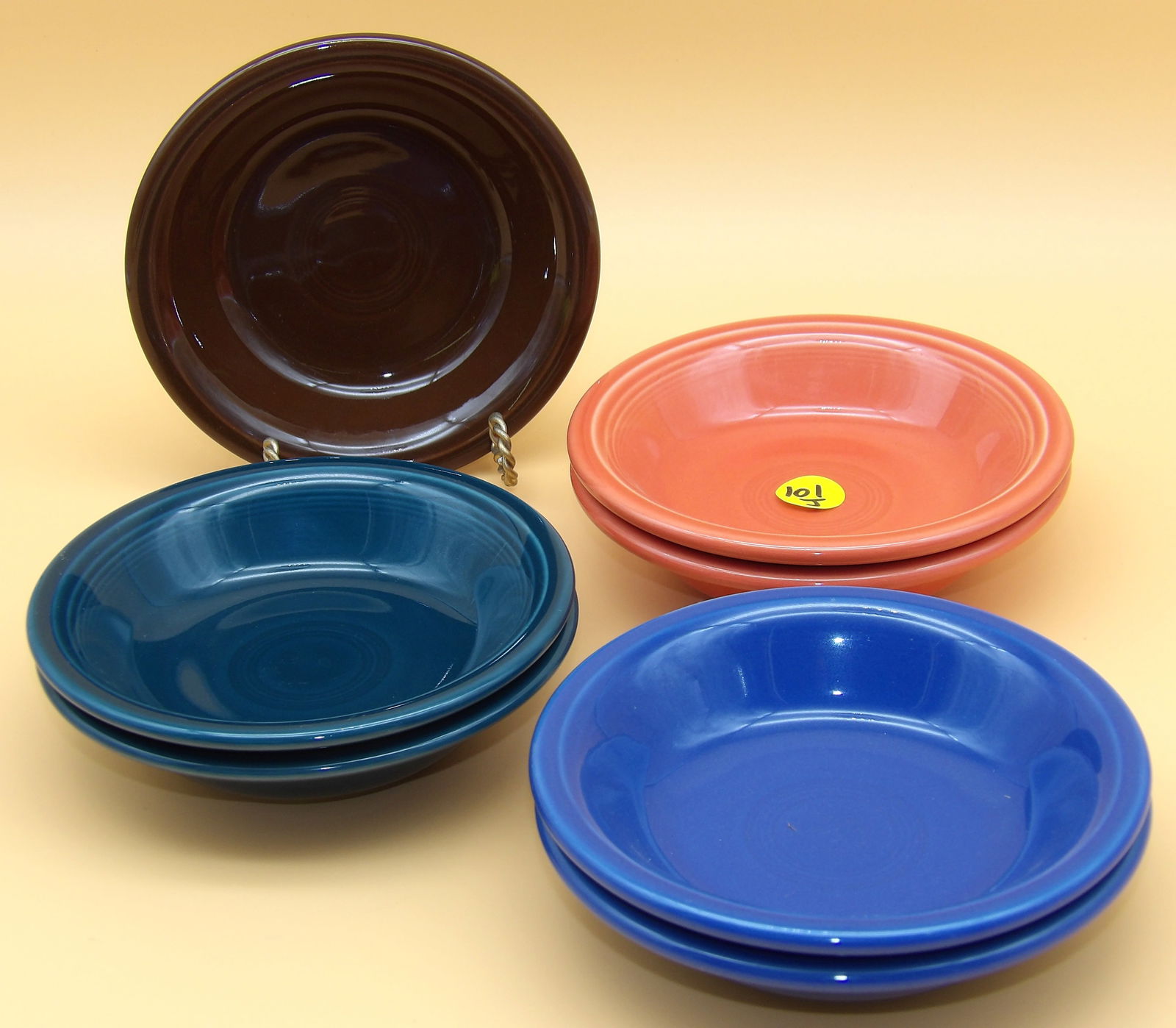 Fiestaware Salsa Bowls (6): This lot of 6 modern-era Fiestaware salsa bowls comes in Periwinkle, Tangerine, Chocolate, and Juniper glazes. Measures: 5.5" each.