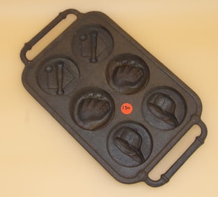 Rowoco Cast Iron Baseball Baking Mold